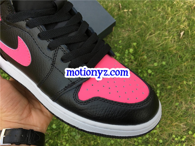 Air Jordan 1 Vivid Pink GS